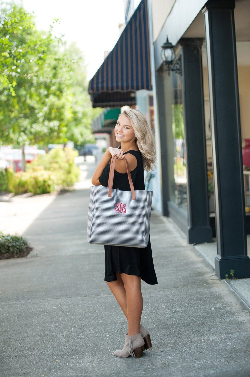 Houndstooth Tote - Personalized-Bag-Viv&Lou-Top Notch Gift Shop