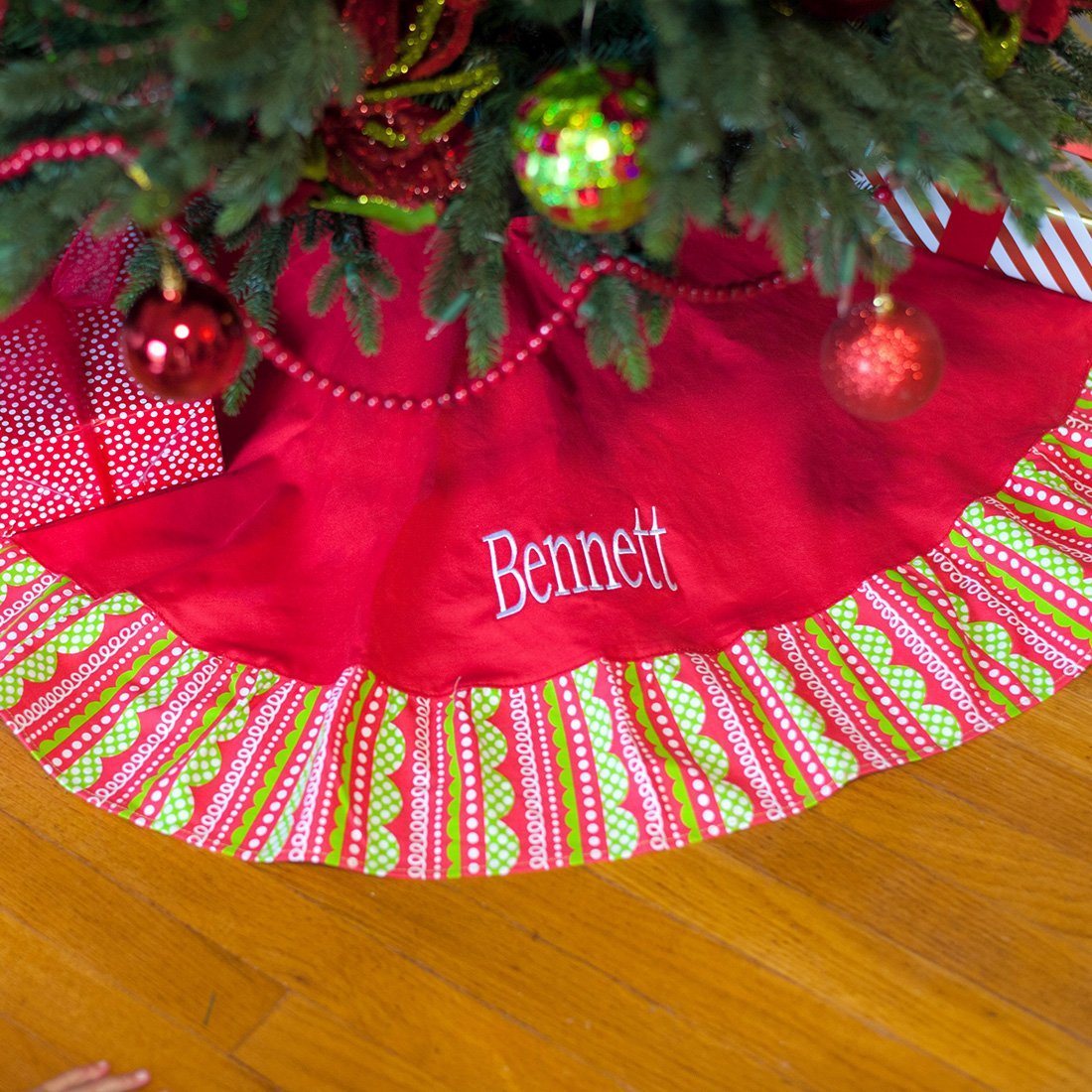 Holly Jolly Tree Skirt - Personalized-Tree Skirt-Viv&Lou-Top Notch Gift Shop