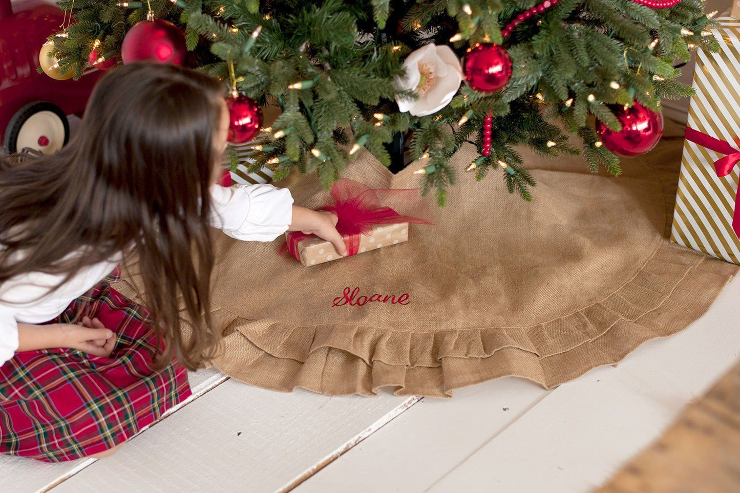 Burlap Ruffle Tree Skirt - Personalized-Tree Skirt-Viv&Lou-Top Notch Gift Shop