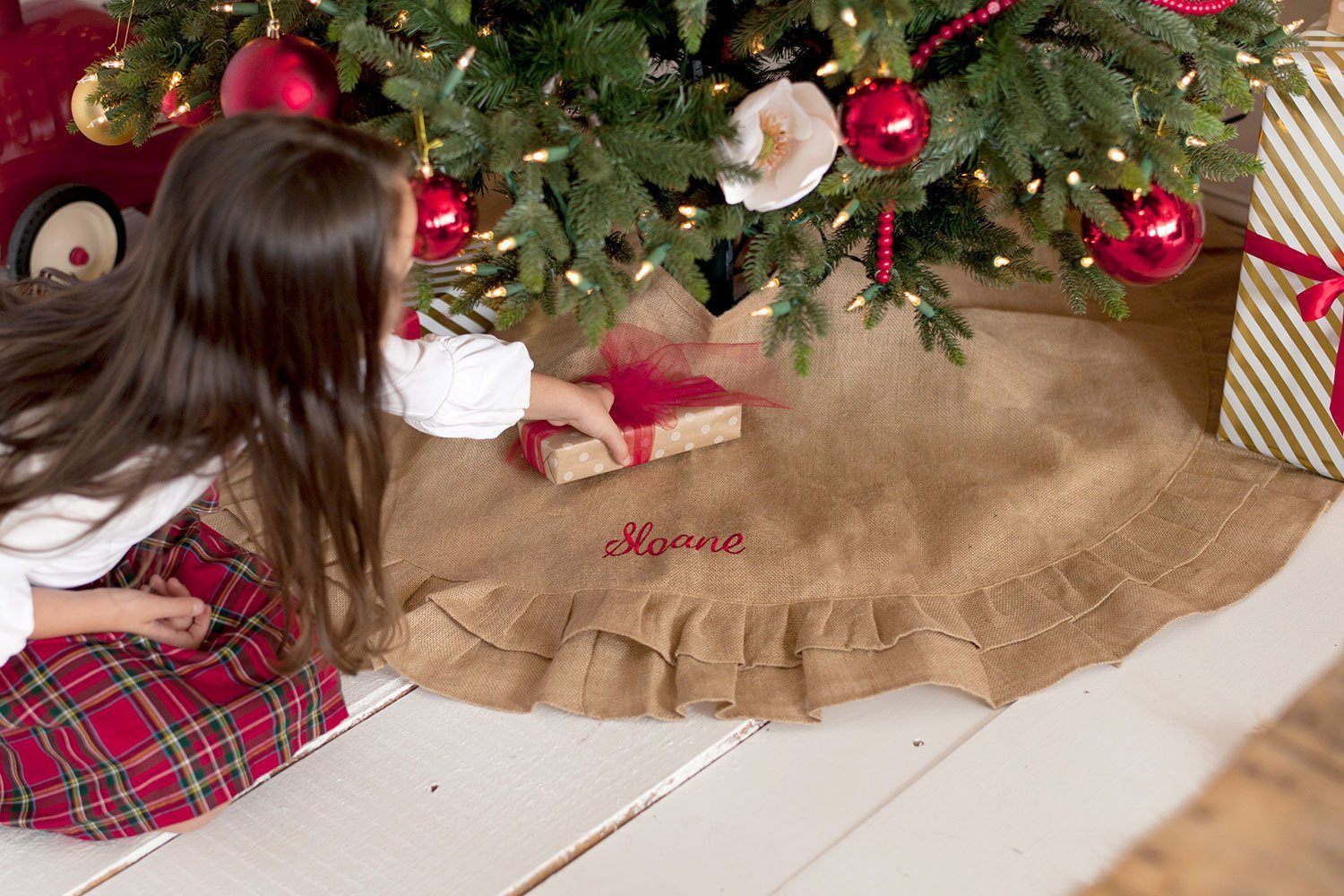 Burlap Ruffle Tree Skirt - Personalized-Tree Skirt-Viv&Lou-Top Notch Gift Shop